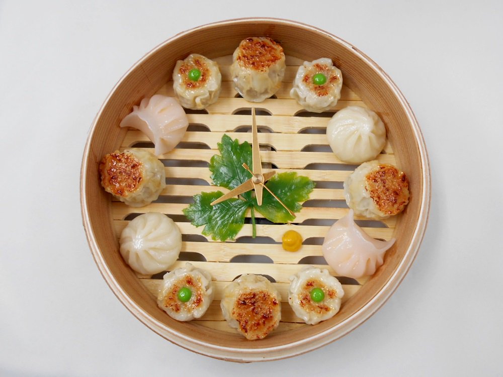 The product title translates to: "Clock: Shumai - Manufacture and Sale of Food Samples Morino Sample