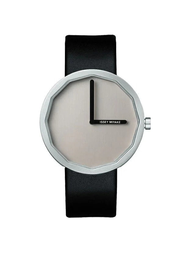 The product title translates to "TWELVE Designed by Naoto Fukasawa" in English