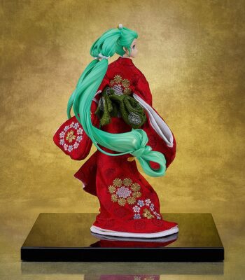 The product title translates to "Hatsune Miku - Beautiful Turning Miku Version - Kyugetsu Collaboration Japanese Doll